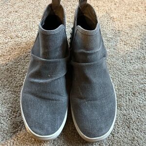 Gray women’s  Casual Slip-On Shoes
